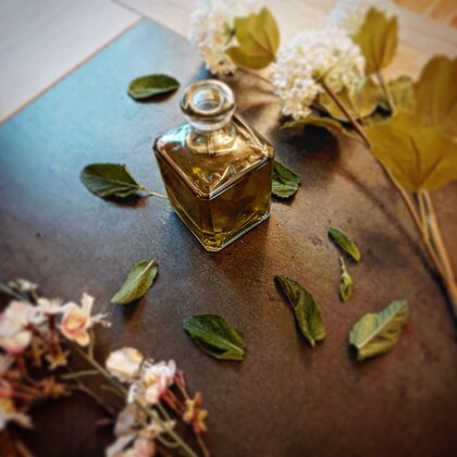 Huile d&rsquo;olive infus&eacute;e aux Herbes
