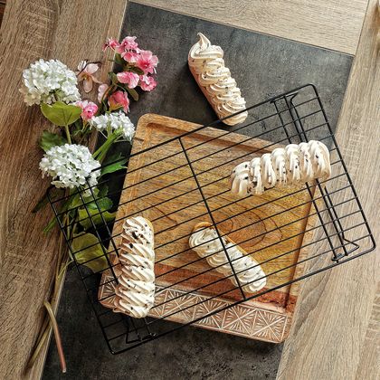 Tartelettes à la Rhubarbe Meringuées