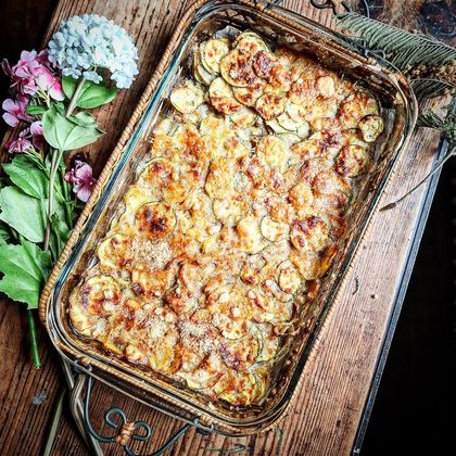 Scarpaccia Courgettes, Pommes de Terre et Parmesan